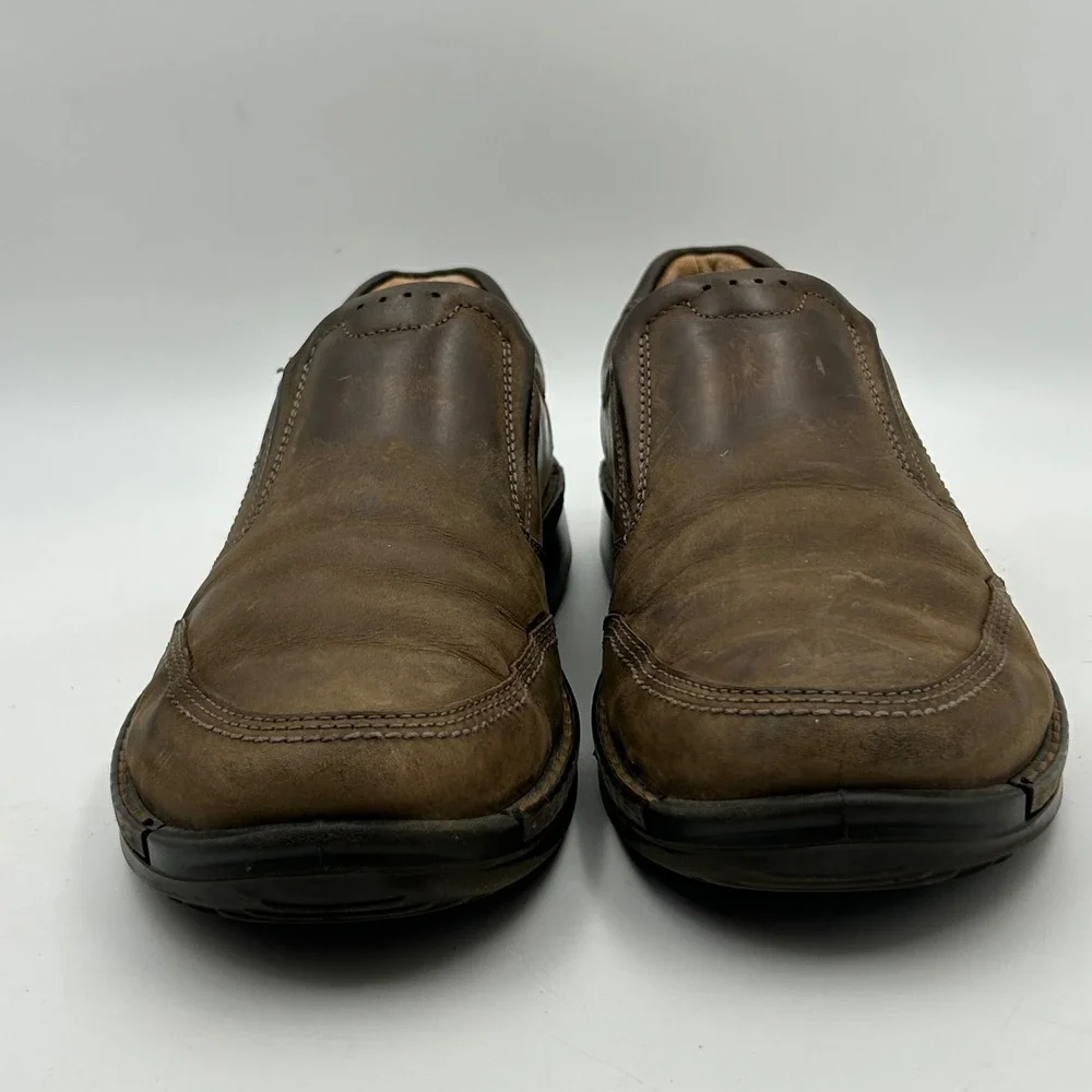 ECCO Slip On Loafers Mens 43 Brown Leather Moc Toe Shock Point Gorpcore Casual